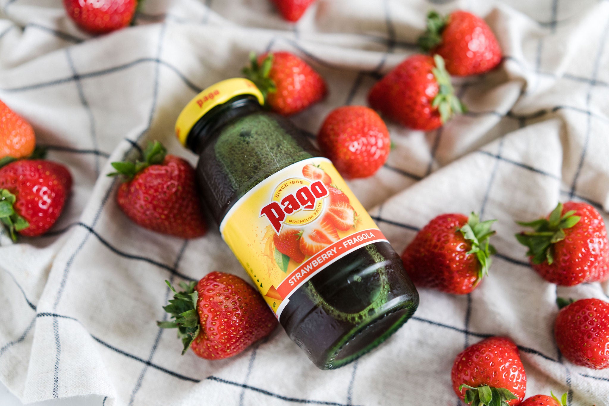 Pago Strawberry Juice - Vegan Friendly & Gluten Free (Single Bottle) - Pago Premium Fruit Juice Store